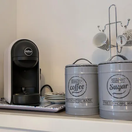 Vecchia Ognina Deluxe Bed and Breakfast *